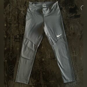 NIKE DRI-FIT Women’s Leggings in Black